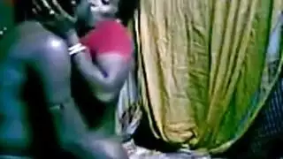 جوارب طويلة موز دمية