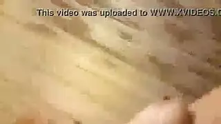 ناضجة شقراء ناضجة مع شعر كس يتأهل ومارس الجنس من الصعب في نفس الوقت