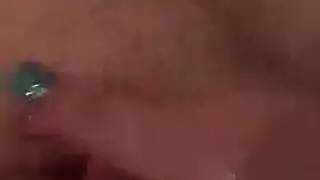 فتاة لاتينية مثيرة جاهزة لجلسة جماع مكثفة