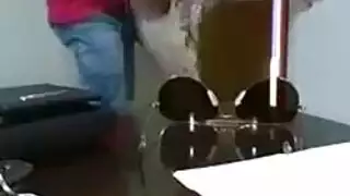شاب تونسي ينيك شرموطة
