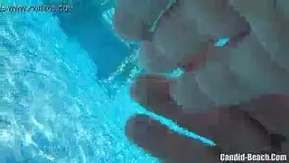 القاع الأحمر ناضجة الهواة تحت الماء