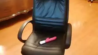 حركة صريحة بين أم وابنة: أم مسيطرة تستحوذ على جسد المراهقة البريء