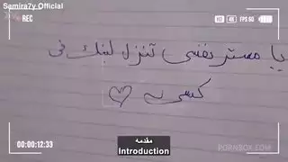 الطالبة الشابة تتوسل لقضيب معلمها الصلب في مهبلها الرطب