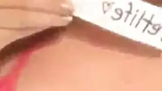 جلسة استوديو إباحية: آسيوية تحصل على ملء فرجها اليومي
