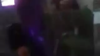 جنس الزوجة العربية الجامح في الشقة: رقص، تحرش، ثم إباحية قوية