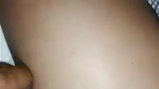 فتيات سكرانة تركب قضيبًا اصطناعيًا ضخمًا بعد جلسة اللعب